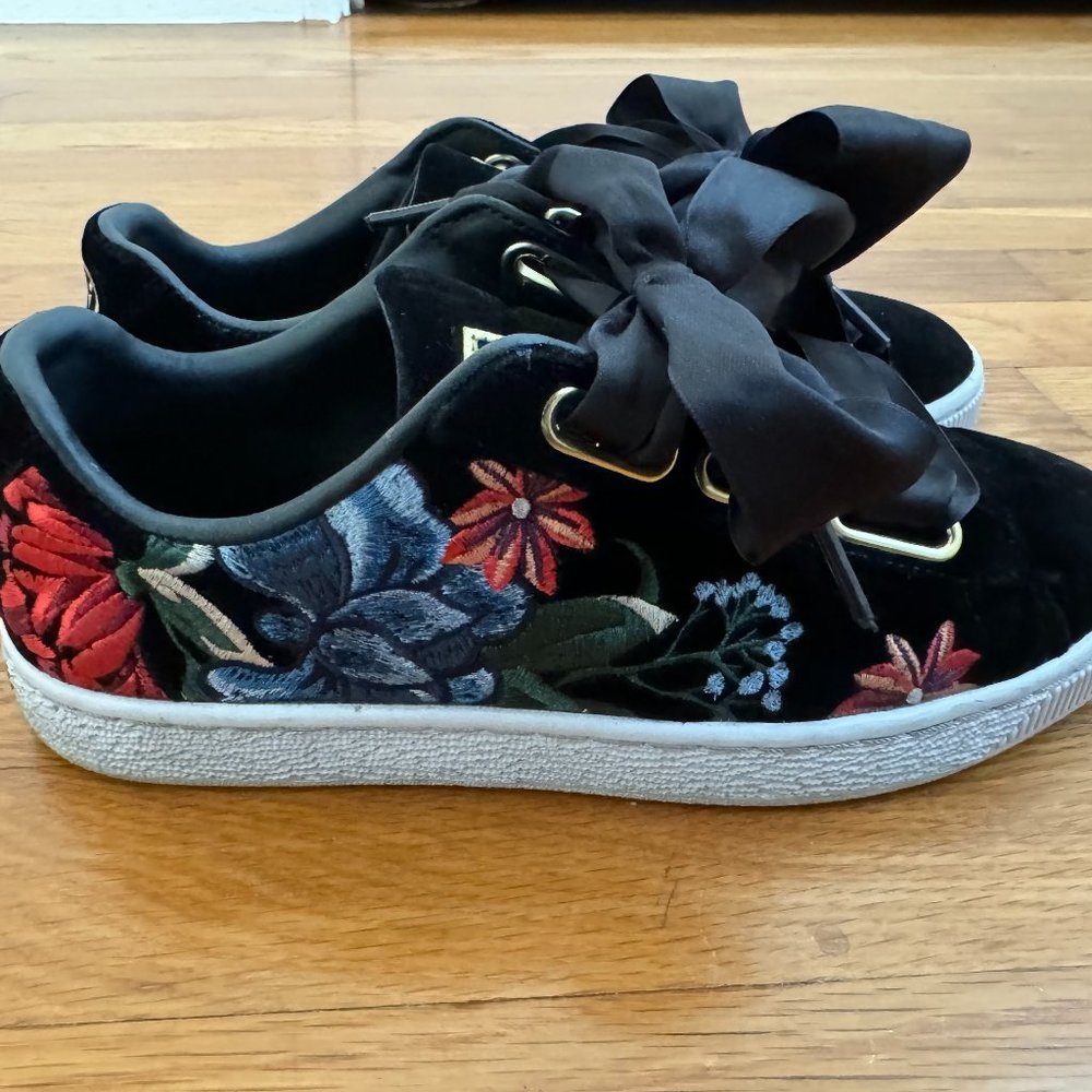 Puma Heart Basket Sneakers